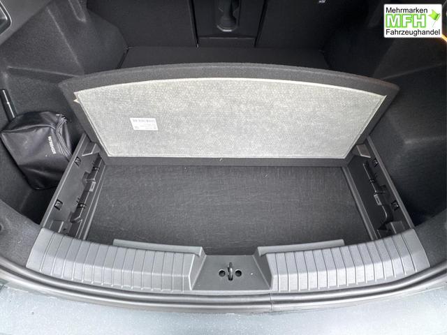 Dacia / Bigster / Gr&uuml;n / / / SHZ+KLIMA+PDC+KAMERA+LED+17 ALU, Bei den verwendeten Bildern kann es sich um Beispielbilder handeln, ggf. teilweise mit Sonderausstattung.