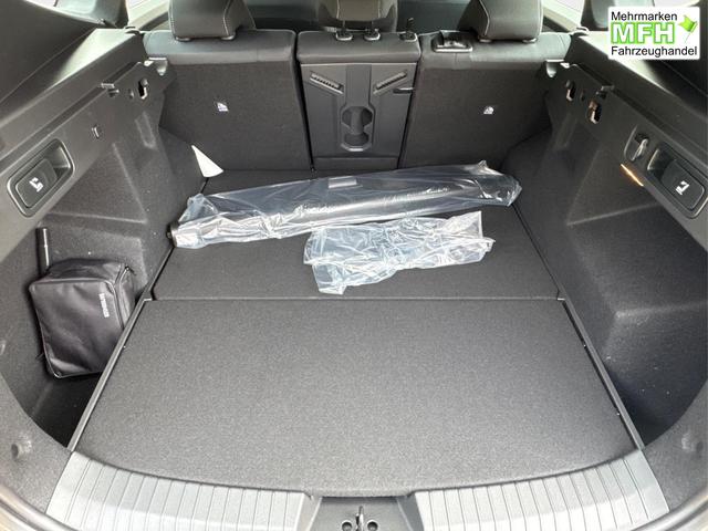 Dacia / Bigster / Grau / / / SHZ+KLIMA+PDC+KAMERA+LED+17 ALU, Bei den verwendeten Bildern kann es sich um Beispielbilder handeln, ggf. teilweise mit Sonderausstattung.