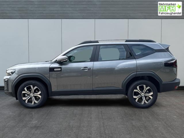 Dacia / Bigster / Grau / / / SHZ+KLIMA+PDC+KAMERA+LED+17 ALU, Bei den verwendeten Bildern kann es sich um Beispielbilder handeln, ggf. teilweise mit Sonderausstattung.