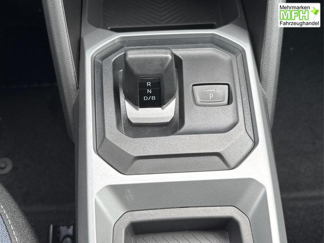 Dacia / Bigster / Grau / / / SHZ+KLIMA+PDC+KAMERA+LED+17 ALU, Bei den verwendeten Bildern kann es sich um Beispielbilder handeln, ggf. teilweise mit Sonderausstattung.