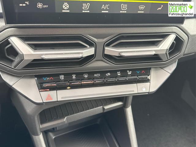 Dacia / Bigster / Grau / / / SHZ+KLIMA+PDC+KAMERA+LED+17 ALU, Bei den verwendeten Bildern kann es sich um Beispielbilder handeln, ggf. teilweise mit Sonderausstattung.