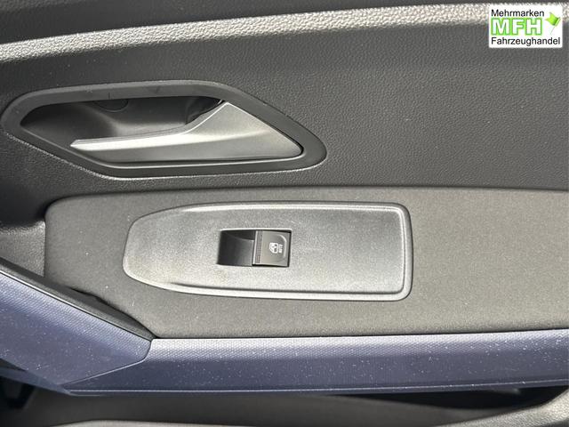 Dacia / Bigster / Grau / / / SHZ+KLIMA+PDC+KAMERA+LED+17 ALU, Bei den verwendeten Bildern kann es sich um Beispielbilder handeln, ggf. teilweise mit Sonderausstattung.