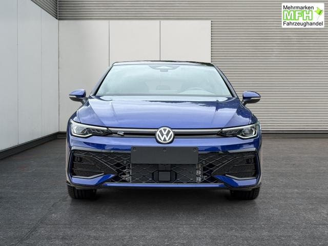 Volkswagen / Golf / Blau / / / PANO+LED-PLUS+ACC+SHZ+KEYLESS+KAMERA+18 ALU, Bei den verwendeten Bildern kann es sich um Beispielbilder handeln, ggf. teilweise mit Sonderausstattung.