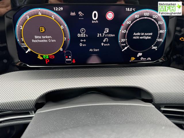 Volkswagen / Golf / Blau / / / PANO+LED-PLUS+ACC+SHZ+KEYLESS+KAMERA+18 ALU, Bei den verwendeten Bildern kann es sich um Beispielbilder handeln, ggf. teilweise mit Sonderausstattung.