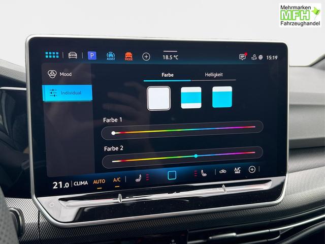 Volkswagen / Golf / Blau / / / LED-PLUS+ACC+SHZ+KEYLESS+KAMERA+18 ALU, Bei den verwendeten Bildern kann es sich um Beispielbilder handeln, ggf. teilweise mit Sonderausstattung.
