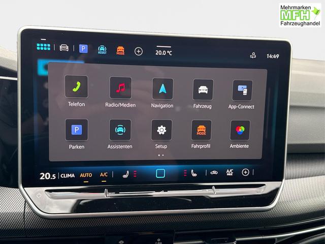 Volkswagen / Golf / Silber / / / LED-PLUS+ACC+SHZ+KEYLESS+KAMERA+18 ALU, Bei den verwendeten Bildern kann es sich um Beispielbilder handeln, ggf. teilweise mit Sonderausstattung.