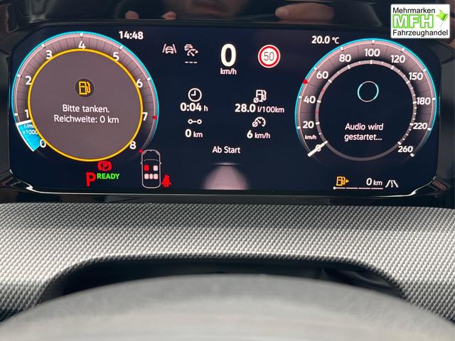 Volkswagen / Golf / Silber / / / LED-PLUS+ACC+SHZ+KEYLESS+KAMERA+18 ALU, Bei den verwendeten Bildern kann es sich um Beispielbilder handeln, ggf. teilweise mit Sonderausstattung.