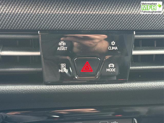 Volkswagen / Golf / Silber / / / LED-PLUS+ACC+SHZ+KEYLESS+KAMERA+18 ALU, Bei den verwendeten Bildern kann es sich um Beispielbilder handeln, ggf. teilweise mit Sonderausstattung.