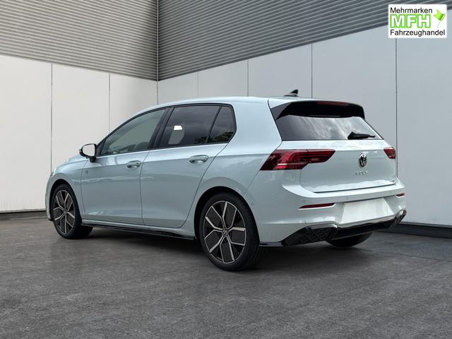 Volkswagen / Golf / Blau / / / LED-PLUS+ACC+SHZ+KEYLESS+KAMERA+18 ALU, Bei den verwendeten Bildern kann es sich um Beispielbilder handeln, ggf. teilweise mit Sonderausstattung.