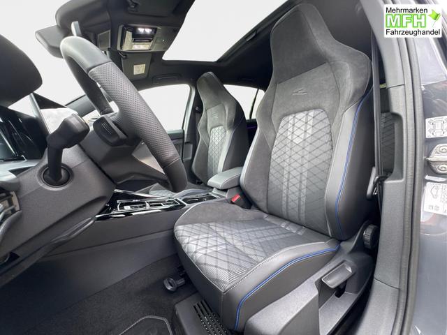 Volkswagen / Golf / Grau / / / PANO+LED-PLUS+ACC+SHZ+KEYLESS+KAMERA+18 ALU, Bei den verwendeten Bildern kann es sich um Beispielbilder handeln, ggf. teilweise mit Sonderausstattung.