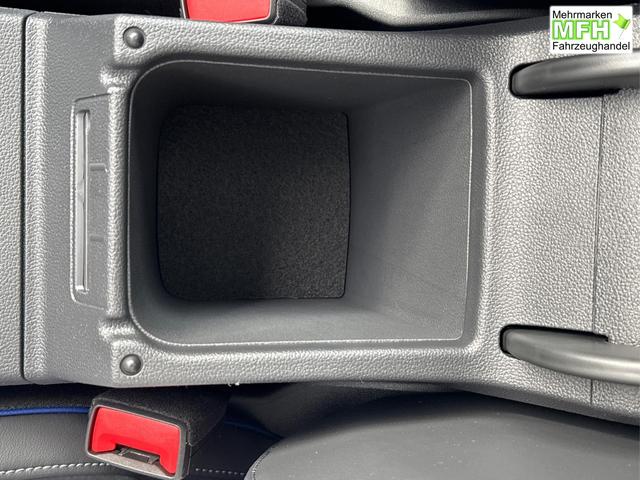 Volkswagen / Golf / Grau / / / PANO+LED-PLUS+ACC+SHZ+KEYLESS+KAMERA+18 ALU, Bei den verwendeten Bildern kann es sich um Beispielbilder handeln, ggf. teilweise mit Sonderausstattung.