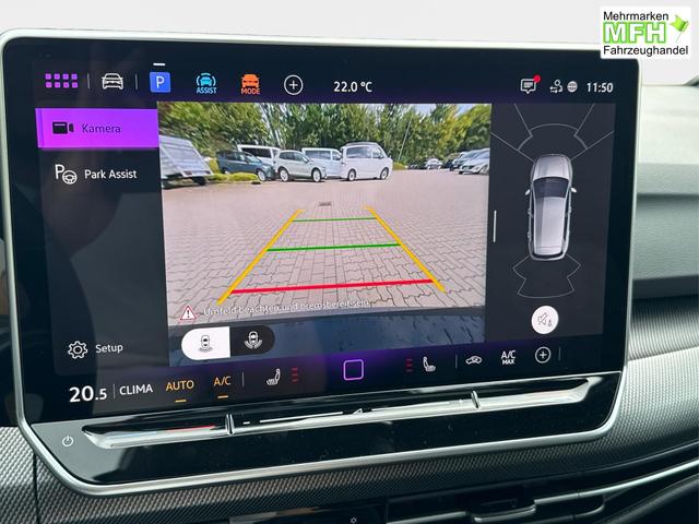 Volkswagen / Golf / Grau / / / PANO+LED-PLUS+ACC+SHZ+KEYLESS+KAMERA+18 ALU, Bei den verwendeten Bildern kann es sich um Beispielbilder handeln, ggf. teilweise mit Sonderausstattung.