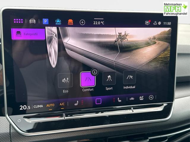 Volkswagen / Golf / Grau / / / PANO+LED-PLUS+ACC+SHZ+KEYLESS+KAMERA+18 ALU, Bei den verwendeten Bildern kann es sich um Beispielbilder handeln, ggf. teilweise mit Sonderausstattung.