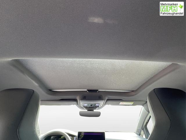Volkswagen / Golf / Grau / / / PANO+LED-PLUS+ACC+SHZ+KEYLESS+KAMERA+18 ALU, Bei den verwendeten Bildern kann es sich um Beispielbilder handeln, ggf. teilweise mit Sonderausstattung.