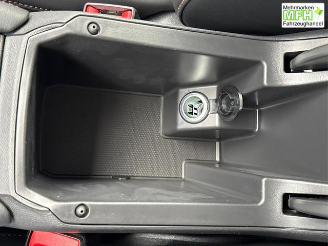 Cupra / Leon Sportstourer / Grau / / / 4x4 ST AHK+NAVI+eHK+KAMERA+MEMORY+ACC+19 ALU+LED, Bei den verwendeten Bildern kann es sich um Beispielbilder handeln, ggf. teilweise mit Sonderausstattung.