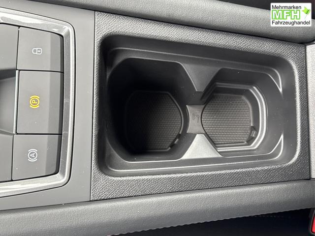 Cupra / Leon Sportstourer / Grau / / / 4x4 ST AHK+NAVI+eHK+KAMERA+MEMORY+ACC+19 ALU+LED, Bei den verwendeten Bildern kann es sich um Beispielbilder handeln, ggf. teilweise mit Sonderausstattung.