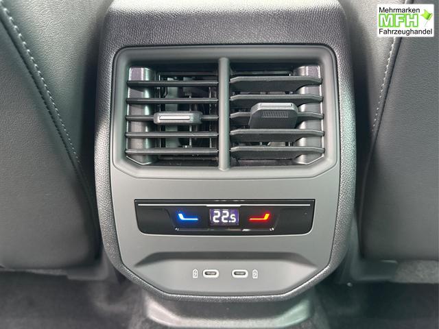 Cupra / Leon Sportstourer / Grau / / / 4x4 ST AHK+NAVI+eHK+KAMERA+MEMORY+ACC+19 ALU+LED, Bei den verwendeten Bildern kann es sich um Beispielbilder handeln, ggf. teilweise mit Sonderausstattung.
