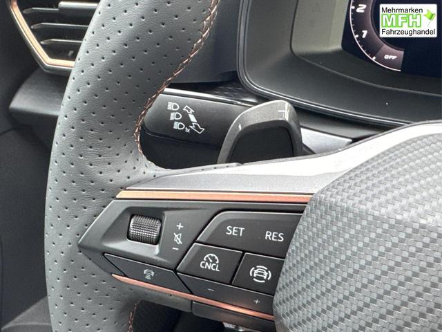 Cupra / Leon Sportstourer / Blau / / / 4x4 ST AHK+NAVI+eHK+KAMERA+MEMORY+ACC+19 ALU+LED, Bei den verwendeten Bildern kann es sich um Beispielbilder handeln, ggf. teilweise mit Sonderausstattung.