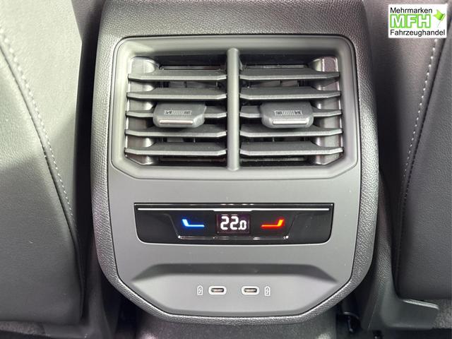 Cupra / Leon Sportstourer / Blau / / / 4x4 ST AHK+NAVI+eHK+KAMERA+MEMORY+ACC+19 ALU+LED, Bei den verwendeten Bildern kann es sich um Beispielbilder handeln, ggf. teilweise mit Sonderausstattung.