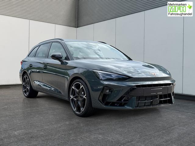 Cupra / Leon Sportstourer / Blau / / / 4x4 ST AHK+NAVI+eHK+KAMERA+MEMORY+ACC+19 ALU+LED, Bei den verwendeten Bildern kann es sich um Beispielbilder handeln, ggf. teilweise mit Sonderausstattung.