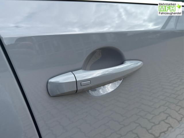 Nissan / Qashqai / Grau / / / QQ N-Connecta PANORAMA+beh.SCHEIBE+NAVI+AHK+ACC+WINTER
