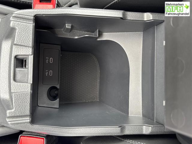 Nissan / Qashqai / Grau / / / QQ N-Connecta PANORAMA+beh.SCHEIBE+NAVI+AHK+ACC+WINTER