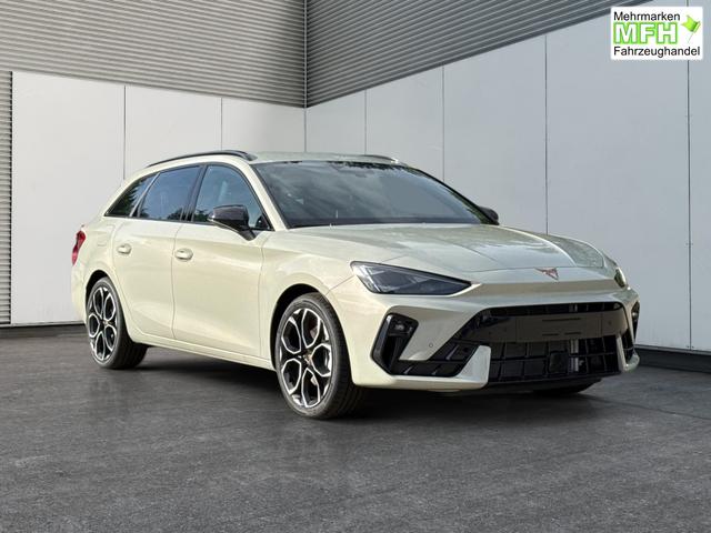 Cupra / Leon Sportstourer / Grau / / / ST 4x4 AHK+eHK+NAVI+ACC+SHZ+18 ALU+LED, Bei den verwendeten Bildern kann es sich um Beispielbilder handeln, ggf. teilweise mit Sonderausstattung.