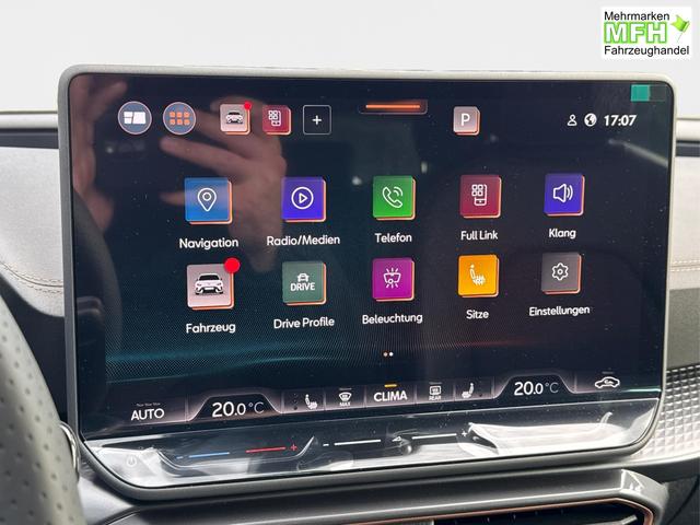 Cupra / Leon Sportstourer / Grau / / / ST 4x4 AHK+eHK+NAVI+ACC+SHZ+18 ALU+LED, Bei den verwendeten Bildern kann es sich um Beispielbilder handeln, ggf. teilweise mit Sonderausstattung.