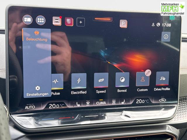 Cupra / Leon Sportstourer / Grau / / / ST 4x4 AHK+eHK+NAVI+ACC+SHZ+18 ALU+LED, Bei den verwendeten Bildern kann es sich um Beispielbilder handeln, ggf. teilweise mit Sonderausstattung.