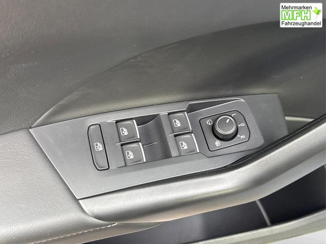 Volkswagen / T-Cross / / / / NAVI+SHZ+MATRIX+ACC+KAMERA+18''ALU, Bei den verwendeten Bildern kann es sich um Beispielbilder handeln, ggf. teilweise mit Sonderausstattung.