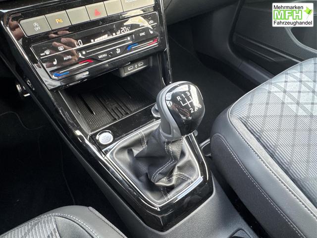 Volkswagen / T-Cross / / / / NAVI+SHZ+MATRIX+ACC+KAMERA+18''ALU, Bei den verwendeten Bildern kann es sich um Beispielbilder handeln, ggf. teilweise mit Sonderausstattung.