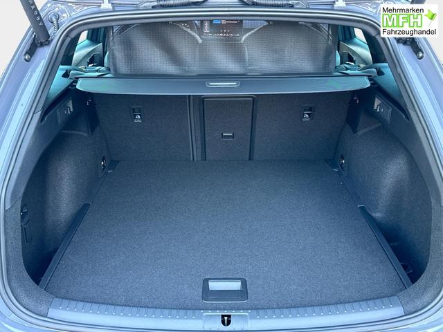 Cupra / Leon Sportstourer / Grau / / / ST AHK+NAVI+eHK+KAMERA+ACC+SHZ+18 ALU+LED