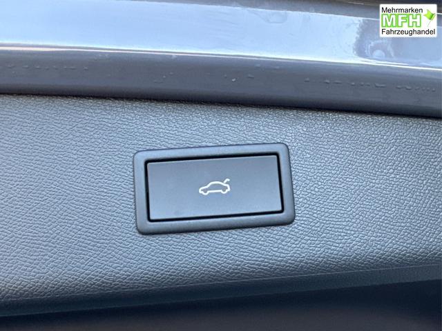 Cupra / Leon Sportstourer / Grau / / / ST AHK+NAVI+eHK+KAMERA+ACC+SHZ+18 ALU+LED