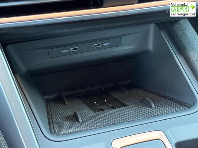 Cupra / Leon Sportstourer / Grau / / / ST AHK+NAVI+eHK+KAMERA+ACC+SHZ+18 ALU+LED
