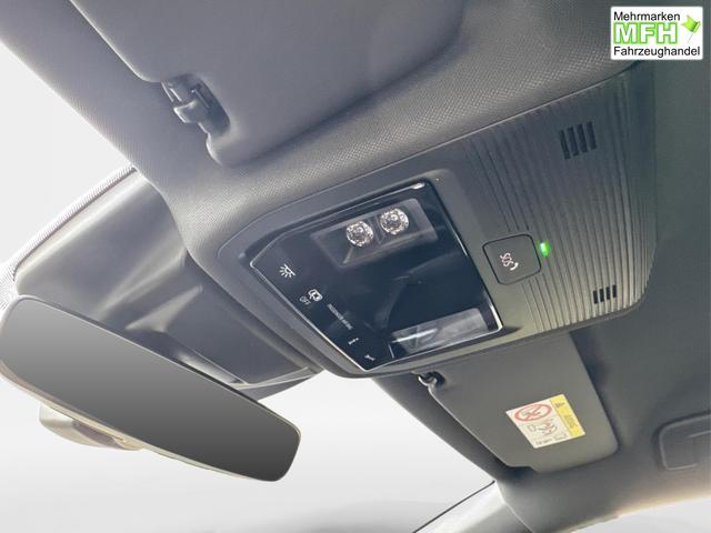 Cupra / Leon Sportstourer / Blau / / / ST AHK+NAVI+eHK+KAMERA+ACC+SHZ+18 ALU+LED, Bei den verwendeten Bildern kann es sich um Beispielbilder handeln, ggf. teilweise mit Sonderausstattung.