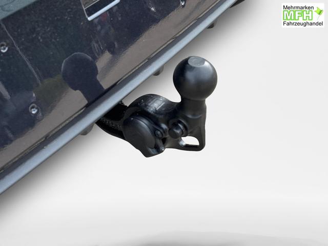 Cupra / Leon Sportstourer / Blau / / / ST AHK+NAVI+eHK+KAMERA+ACC+SHZ+18 ALU+LED, Bei den verwendeten Bildern kann es sich um Beispielbilder handeln, ggf. teilweise mit Sonderausstattung.