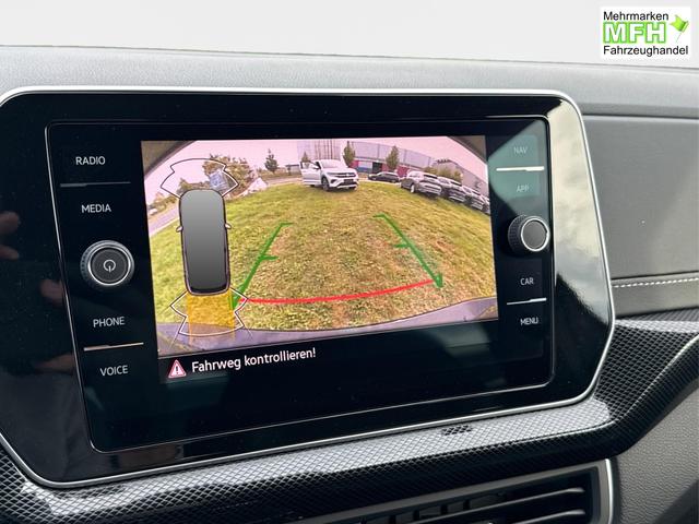 Volkswagen / T-Cross / / / / NAVI+SHZ+MATRIX+ACC+KAMERA+18'' ALU, Bei den verwendeten Bildern kann es sich um Beispielbilder handeln, ggf. teilweise mit Sonderausstattung.