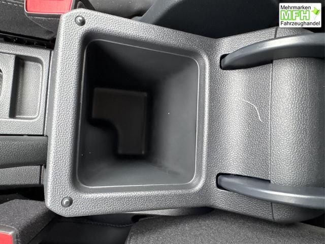 Volkswagen / T-Cross / / / / NAVI+SHZ+MATRIX+ACC+KAMERA+18'' ALU, Bei den verwendeten Bildern kann es sich um Beispielbilder handeln, ggf. teilweise mit Sonderausstattung.