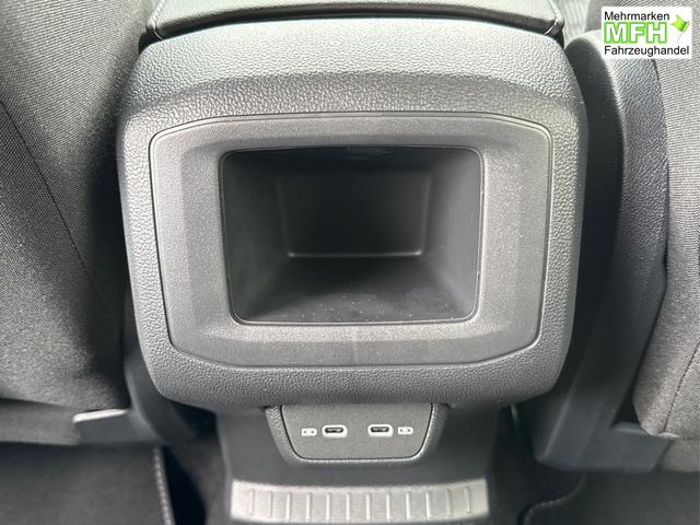 Volkswagen / T-Cross / / / / NAVI+SHZ+MATRIX+ACC+KAMERA+18'' ALU, Bei den verwendeten Bildern kann es sich um Beispielbilder handeln, ggf. teilweise mit Sonderausstattung.