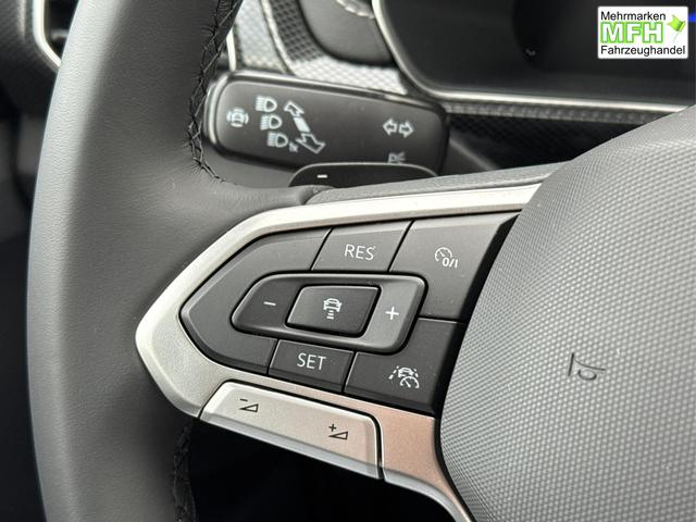 Volkswagen / T-Cross / / / / NAVI+SHZ+MATRIX+ACC+KAMERA+18'' ALU, Bei den verwendeten Bildern kann es sich um Beispielbilder handeln, ggf. teilweise mit Sonderausstattung.