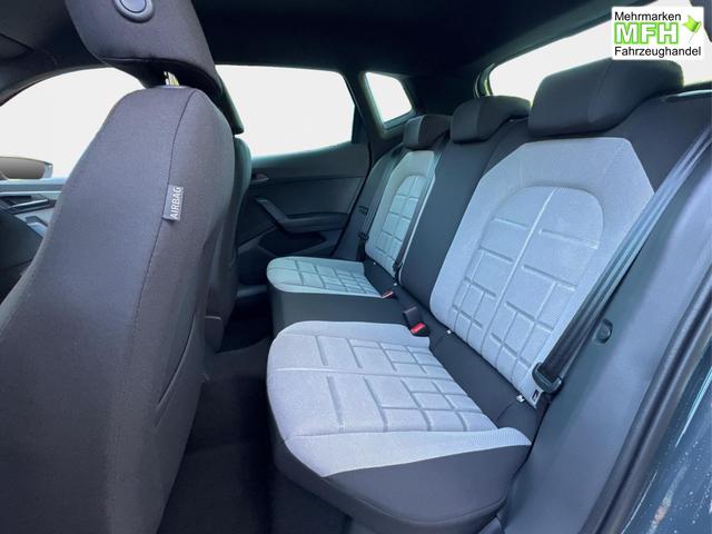 Seat / Arona / / / / KAMERA+PDC+LED+18 ALU+ACC, Bei den verwendeten Bildern kann es sich um Beispielbilder handeln, ggf. teilweise mit Sonderausstattung.