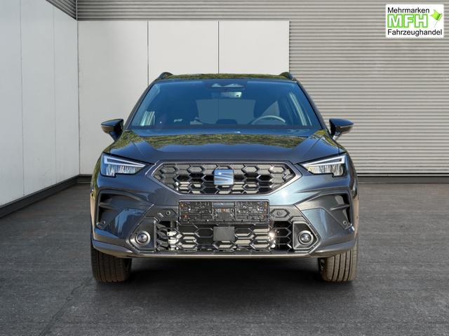 Seat / Arona / / / / KAMERA+PDC+LED+18 ALU+ACC, Bei den verwendeten Bildern kann es sich um Beispielbilder handeln, ggf. teilweise mit Sonderausstattung.