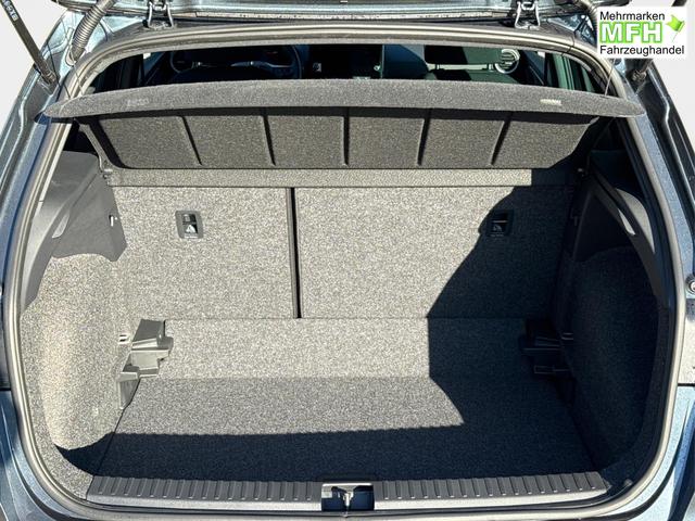 Seat / Arona / / / / KAMERA+PDC+LED+18 ALU+ACC, Bei den verwendeten Bildern kann es sich um Beispielbilder handeln, ggf. teilweise mit Sonderausstattung.