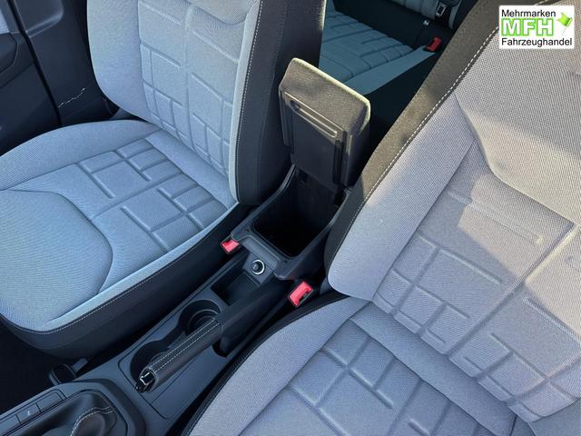 Seat / Arona / / / / KAMERA+PDC+LED+18 ALU+ACC, Bei den verwendeten Bildern kann es sich um Beispielbilder handeln, ggf. teilweise mit Sonderausstattung.