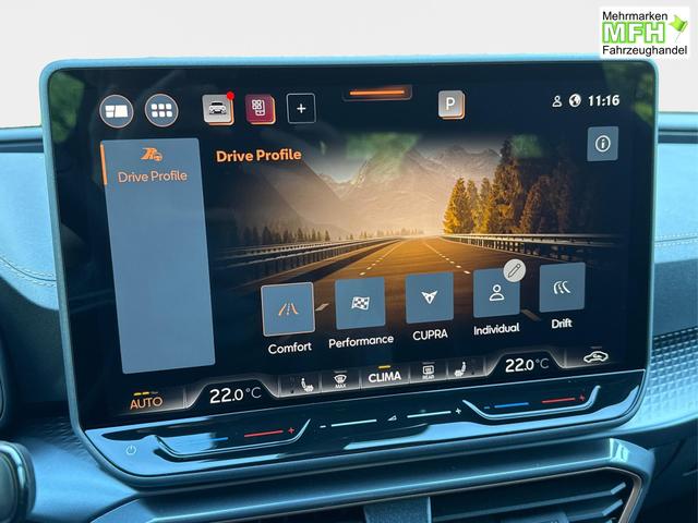 Cupra / Leon Sportstourer / Schwarz / / / 4x4 ST AHK+NAVI+eHK+KAMERA+MEMORY+ACC+19 ALU+LED, Bei den verwendeten Bildern kann es sich um Beispielbilder handeln, ggf. teilweise mit Sonderausstattung.