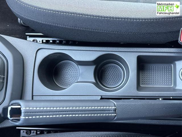 Seat / Arona / / / / KAMERA+PDC+LED+18 ALU+ACC, Bei den verwendeten Bildern kann es sich um Beispielbilder handeln, ggf. teilweise mit Sonderausstattung.