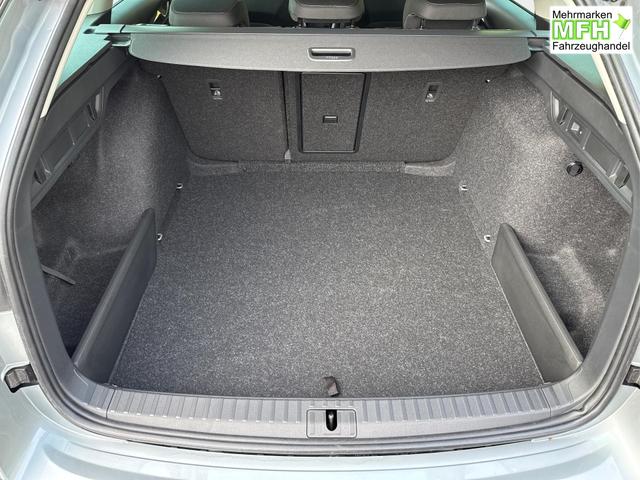 Skoda / Octavia Combi / Silber / / / ACC+AHK+eHK+KAM+PDC+LED+17ALU+SHZ