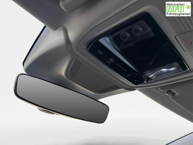 Skoda / Octavia Combi / Silber / / / ACC+AHK+eHK+KAM+PDC+LED+17ALU+SHZ