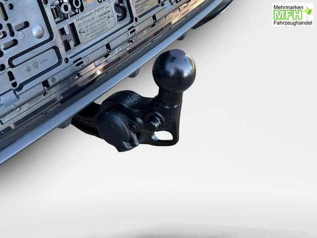 Cupra / Leon Sportstourer / Schwarz / / / ST AHK+NAVI+eHK+KAMERA+ACC+SHZ+18 ALU+LED, Bei den verwendeten Bildern kann es sich um Beispielbilder handeln, ggf. teilweise mit Sonderausstattung.