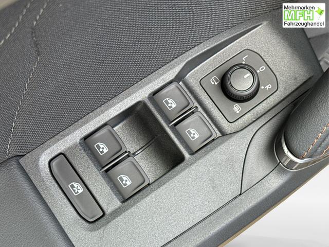 Cupra / Leon Sportstourer / Grau / / / ST 4x4 AHK+eHK+NAVI+ACC+SHZ+18 ALU+LED